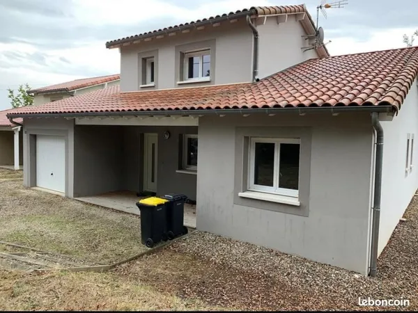 MAISON RECENTE 110 m2 TROIS CHAMBRES