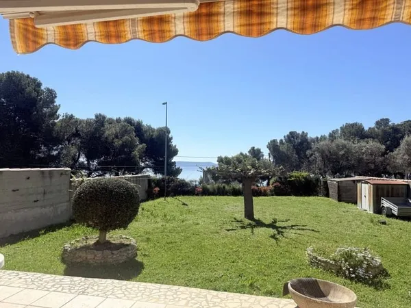 Maison de plain-pied 5 pièces 90 m²