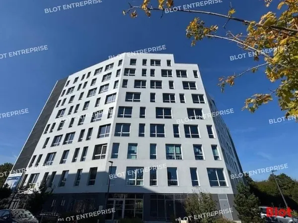 Bureaux 4411 m²