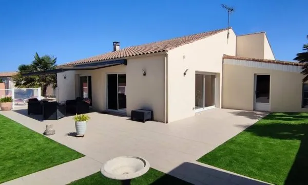 Villa 6 pièces 223 m²