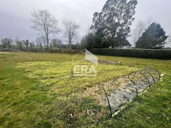 Terrain 440 m²