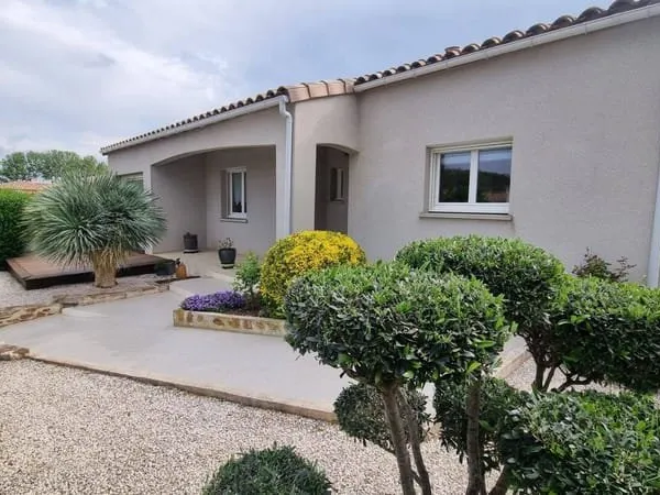 Maison de plain-pied 4 pièces 113 m²