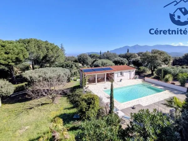 Céret, propriété avec vues imprenables