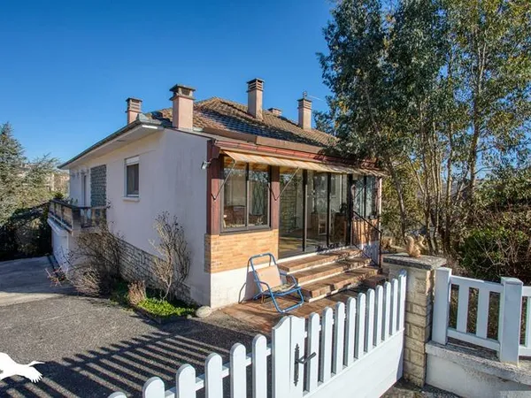 Maison de ville de 6 pièces principales
