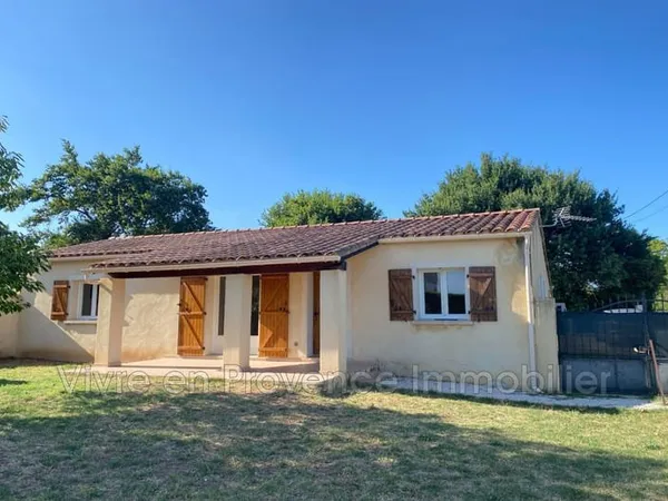 Morières Les Avignon, proche du terrain de Golf, Villa de pla