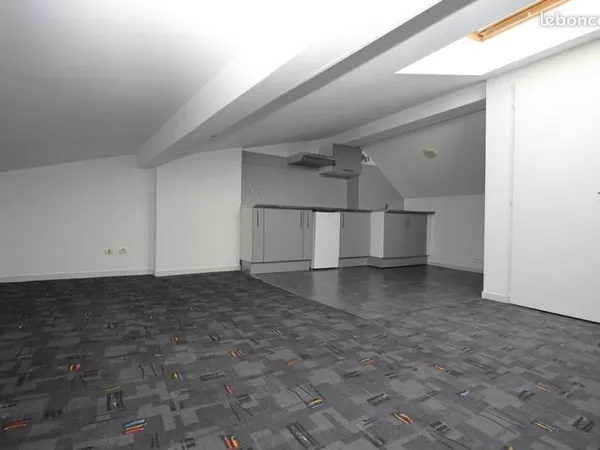 Studio à louer à Bordeaux