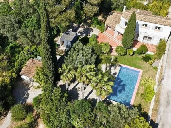 Maison 4 pièces 121 m²