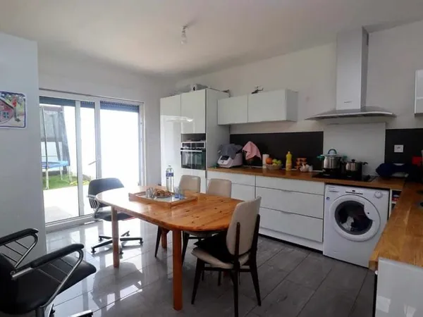 Immeuble Bruay Sur L Escaut 4 pièce(s) 220 m2