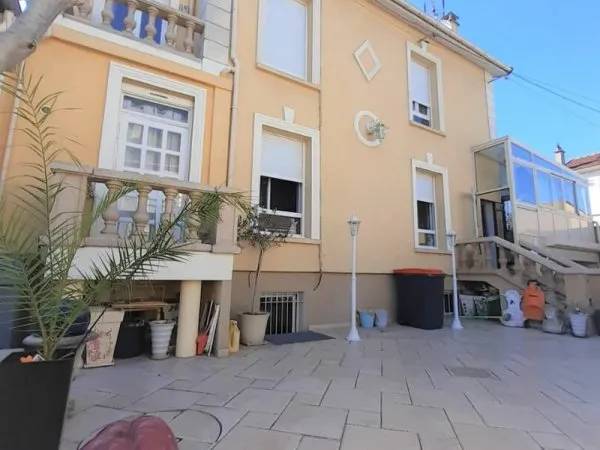 MAISON 6 PIÈCES