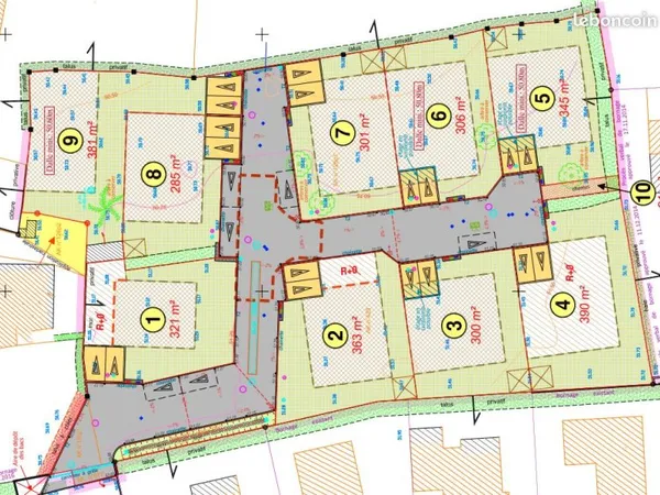 Terrain 306 m² PLOUGONVELIN