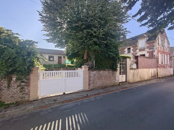 A 15 MN NORD CHAMBLY, MAISON BOURGEOISE DE 150 M2 HAB AVEC G