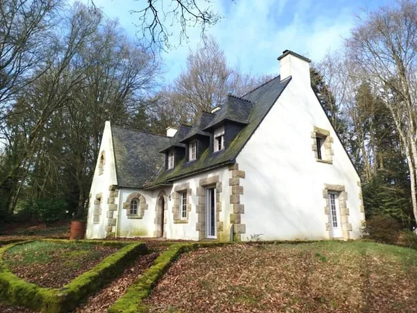 Grande maison familiale en campagne