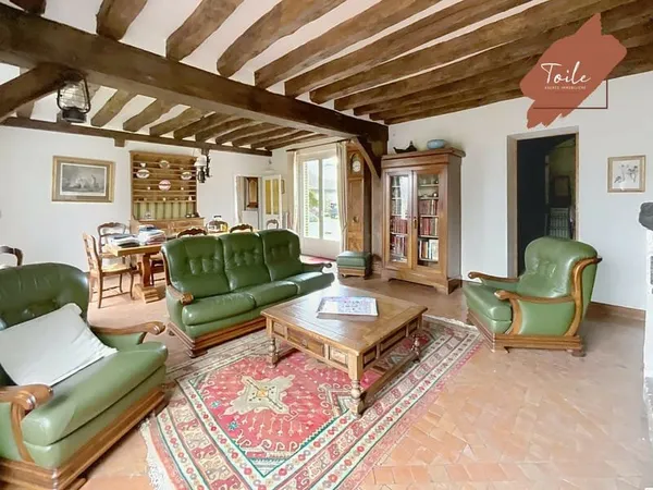 Maison solognote sur un beau parc forestier !