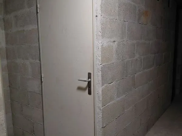 Box 3 M2 fermé et sécurisé