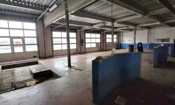 Local commercial
