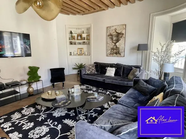 Appartement 7 pièces 146 m²