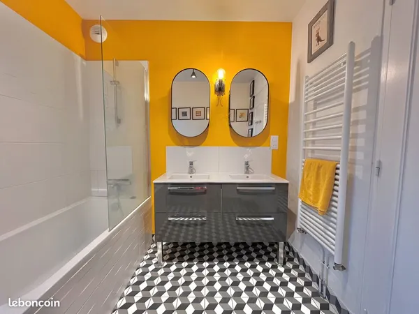 Maison rénovée bourg de Cesson