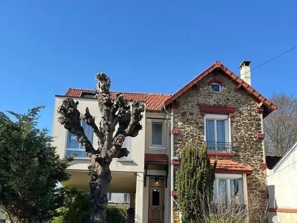 Maison 5 pièces 145 m²