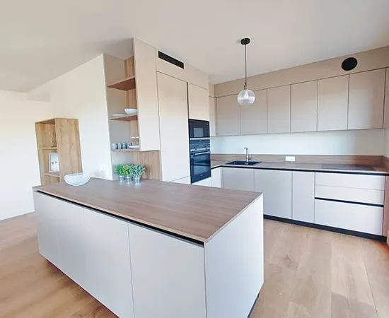 Appartement T4 de standing - terrasse+ parking
