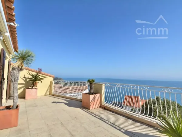 VENTE A CERBERE - SUPERBE VILLA ATYPIQUE 6 PIECES VUE MER - 66290 - PYRENEES ORIENTALES - REGION OCC