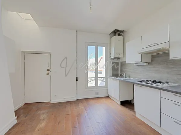 Appartement 3 pièces à vendre - Centre Ville de Saint Germain en Laye