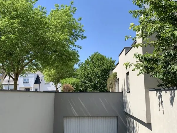 GARAGE EN SOUS SOL SECURISE