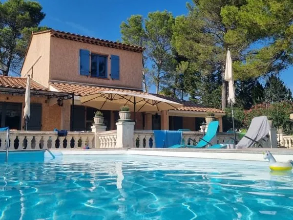 Villa Vidauban 5 pièces + dépendances
