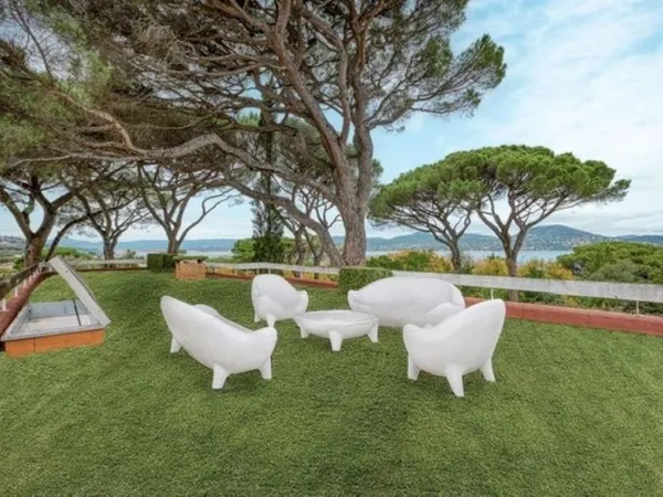 Appartement 125 m² + terrasse 125 m², vue mer