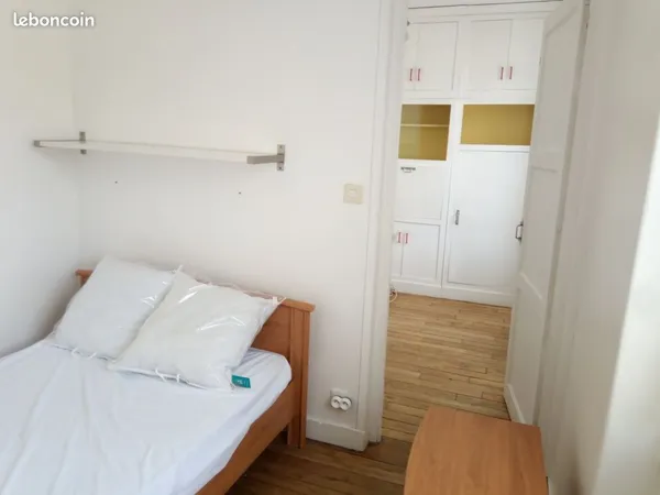 Chambre + pièce bureau attenante dans colocation