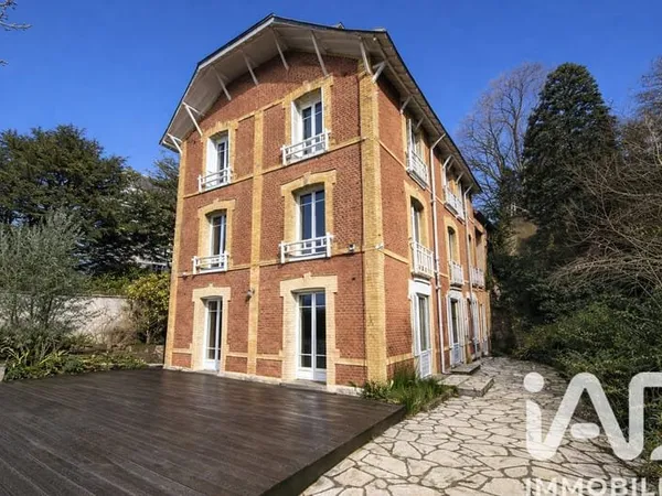 Vente Maison/villa 8 pièces