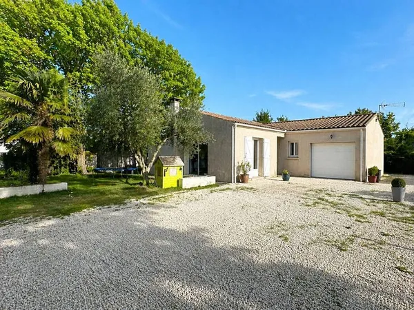 Maison de plain-pied 4 pièces 98 m²