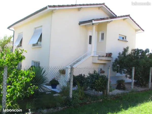 Maison individuelle à CADAUJAC (33140)