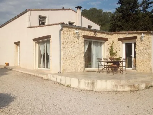 Maison sur Bessan 34550