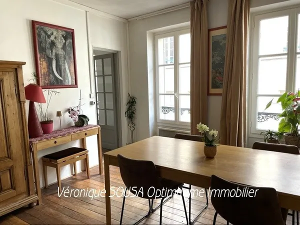 Appartement ancien de 6 pièces en hyper centre