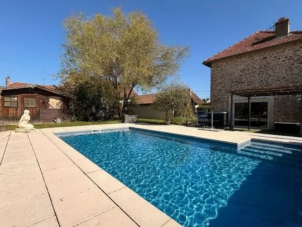 Maison 5 pièces 148 m²