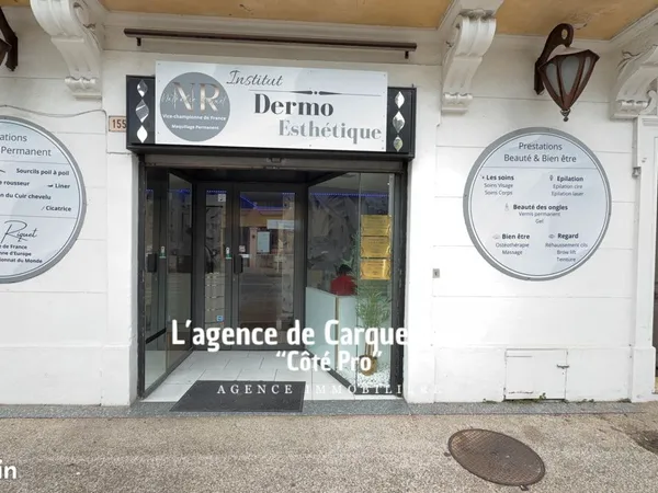 Boutique 80 m² LE PRADET