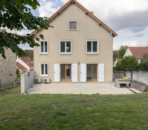 Maison 7 pièces 178 m²