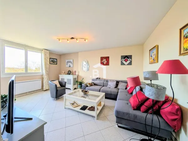 APPARTEMENT 85m2 AVEC TERRASSE+CAVE ET GARAGE
