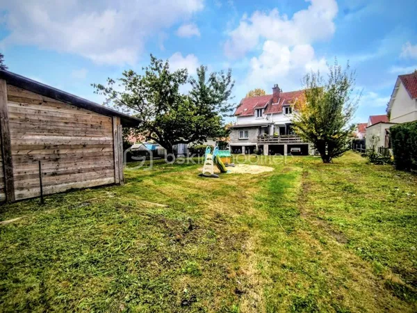 Maison 5 pièces 145 m²