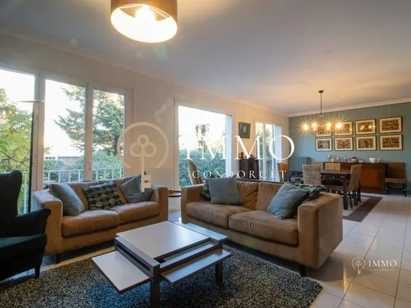 Maison 8 pièces 200m² Faïencerie