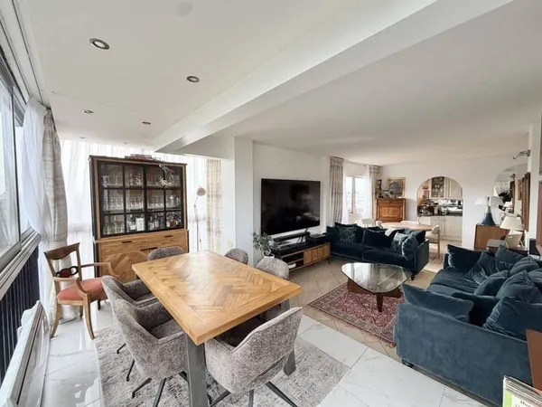 Appartement 6 pièces 107 m²