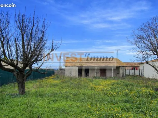 Villa Plain Pied à rénover sur grand terrain divisible en 2 Lots