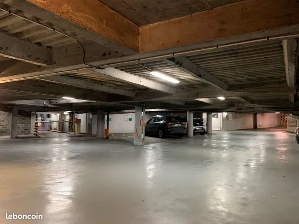 Location places de parking Lille centre - Auto et moto