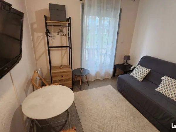 Studio 1 pièce 15 m²