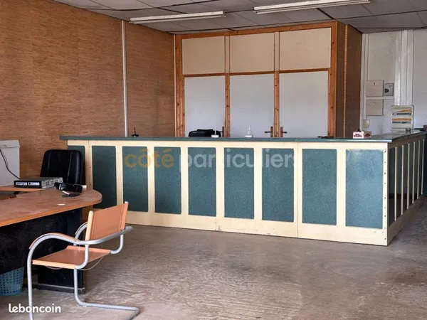 Local commercial 300 m² VILLEMADE