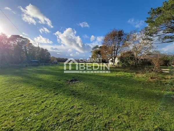 Terrain 1500 m²