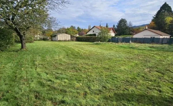 Terrain 1400 m²