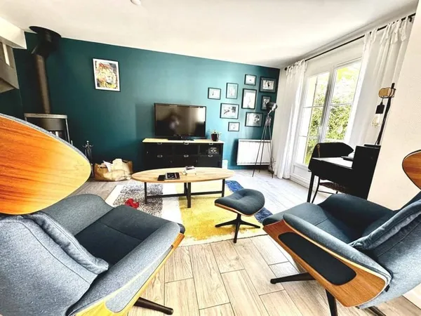 Maison 7 pièces 166 m²