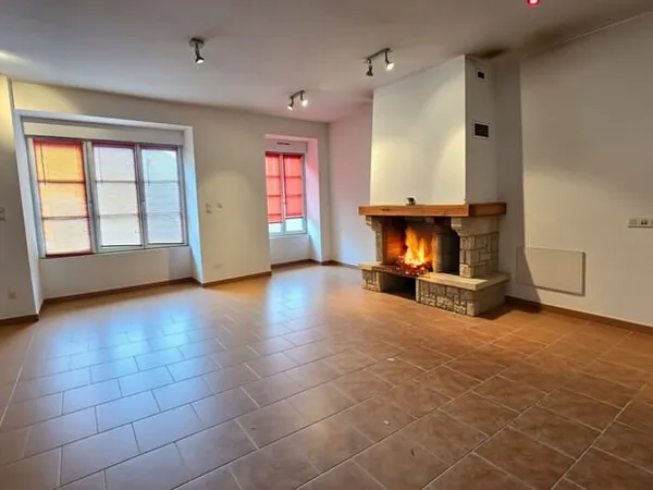 Maison à vendre 6 pièces LE LUDE (72)