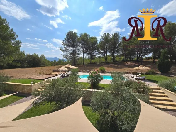 Magnifique proprieté avec vue panoramique